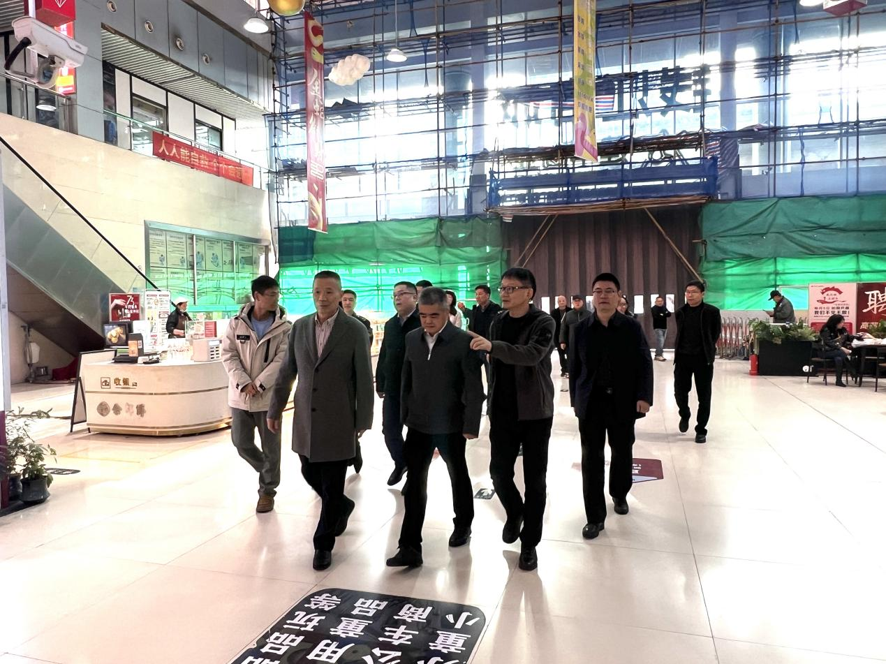 錢江商城迎市區(qū)聯(lián)合檢查 織牢經(jīng)營(yíng)與消防雙重防線