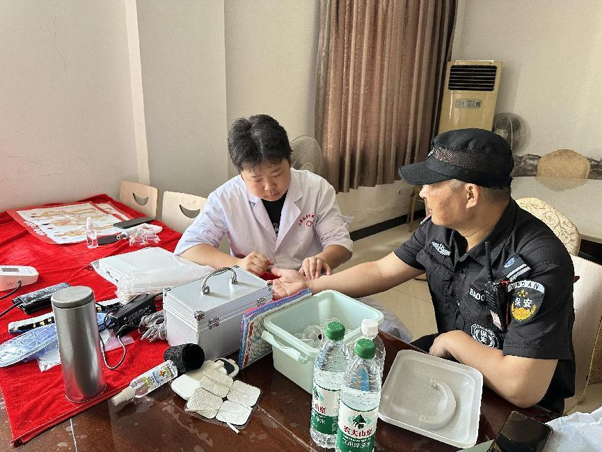 錢(qián)江商城開(kāi)展中醫(yī)健康診療活動(dòng)