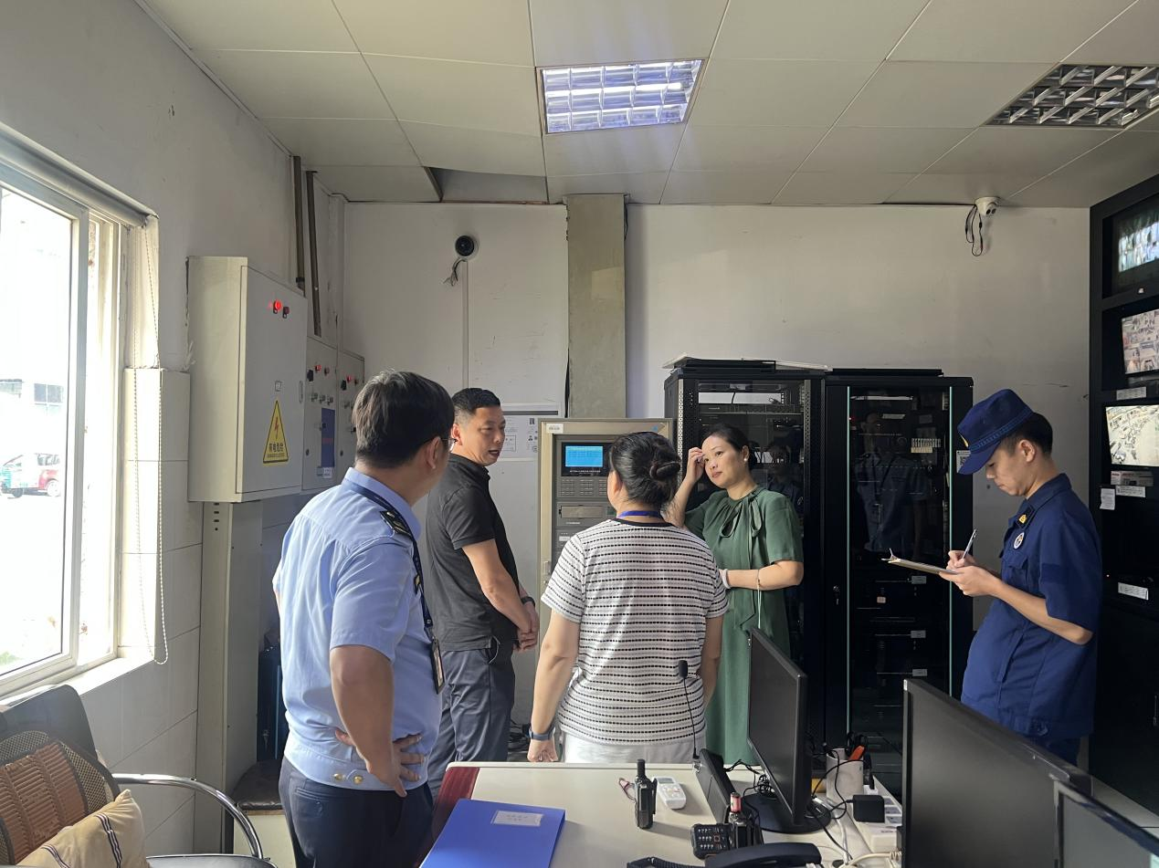 繃緊安全弦，喜迎國慶節(jié)——大關(guān)街道深入錢江商城開展節(jié)前檢查