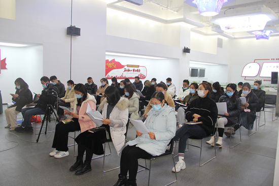 新形勢、新篇章、新方向 ——建華文創(chuàng)集團召開2021總結(jié)表彰大會