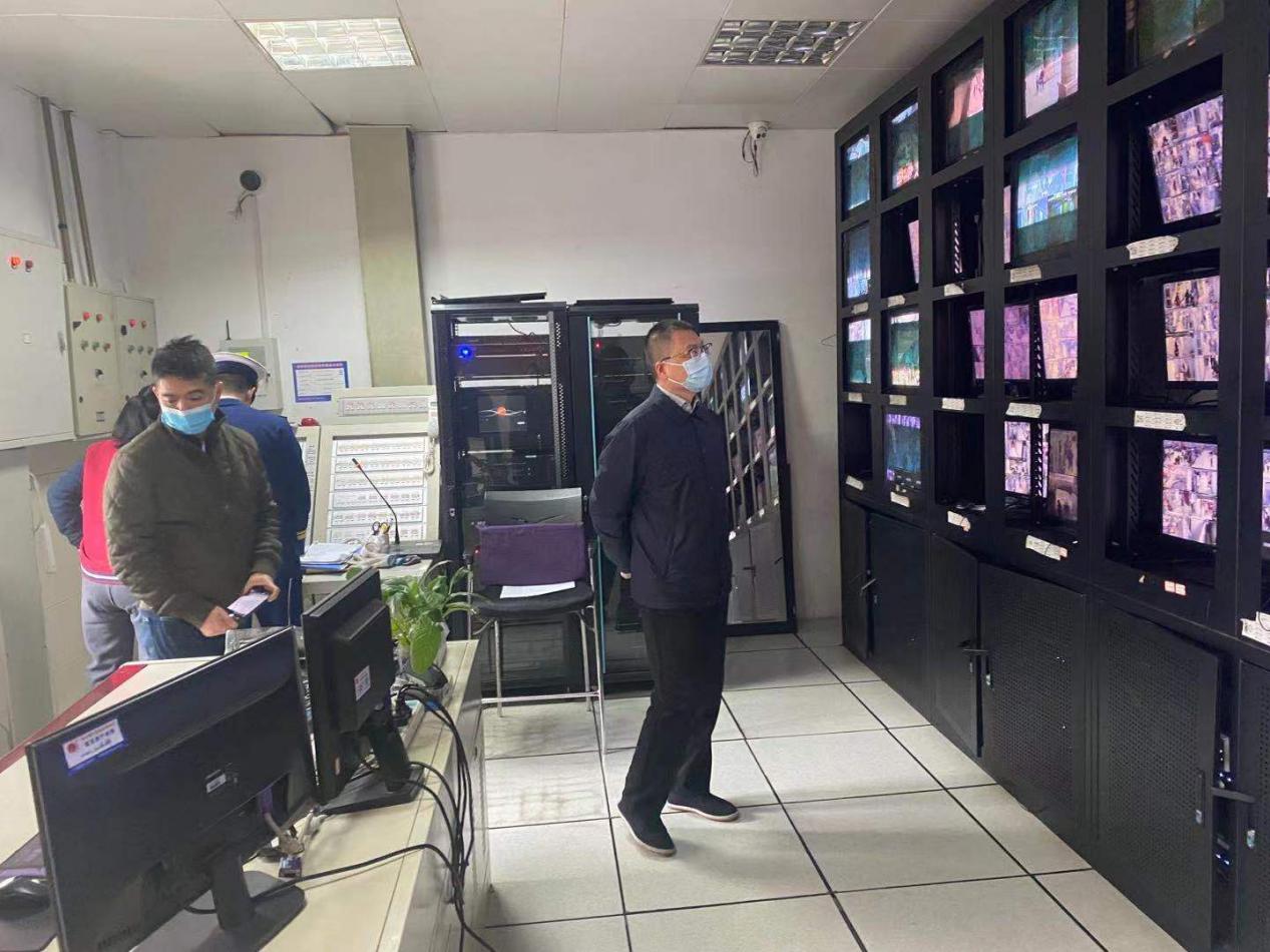 拱墅區(qū)委副書記、政法委書記李煒一行 走訪錢江商城