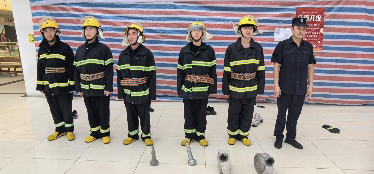 開(kāi)展消防應(yīng)急演練 筑牢安全防線