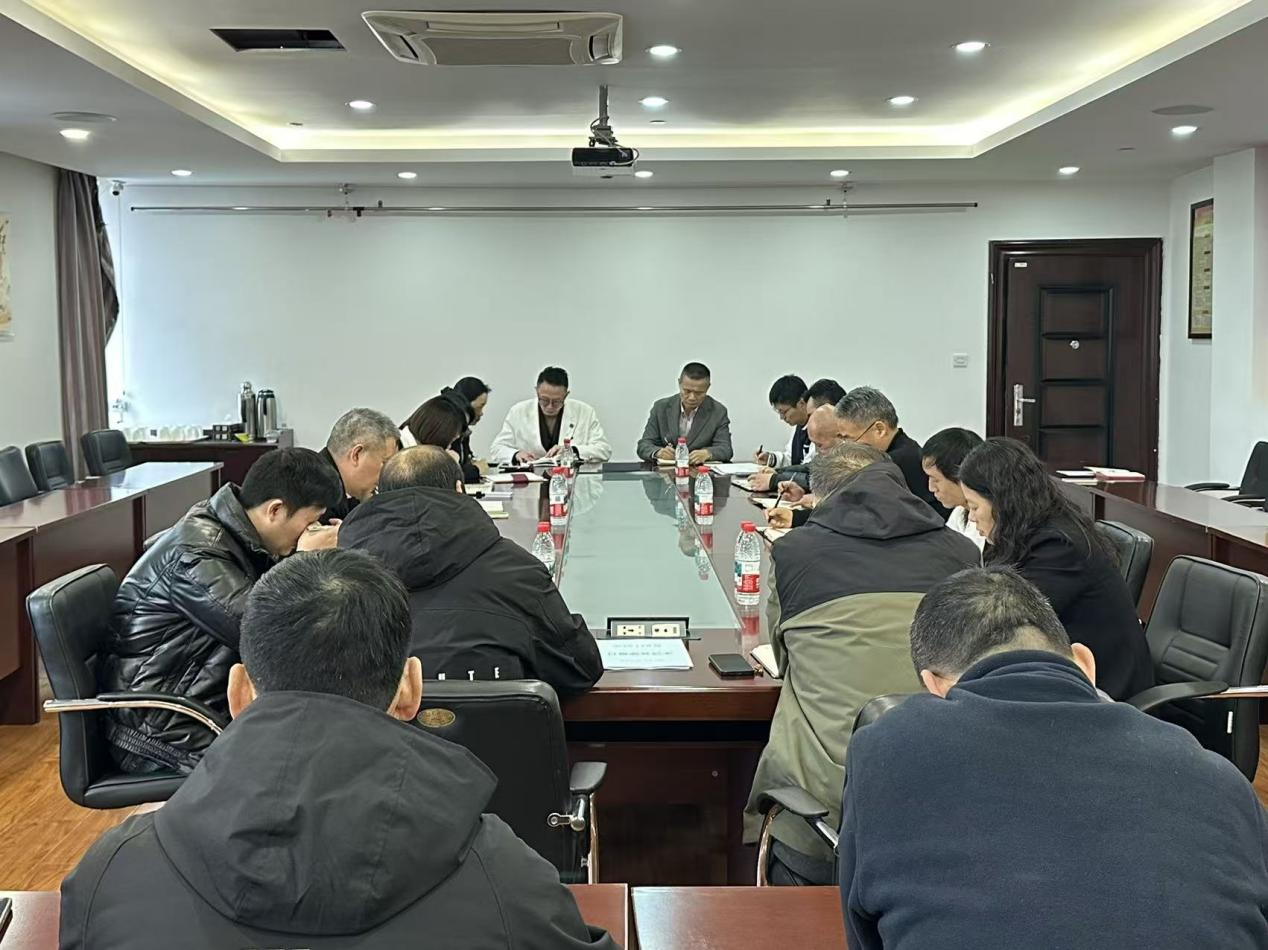 錢江商城召開2025年12月工作例會(huì)