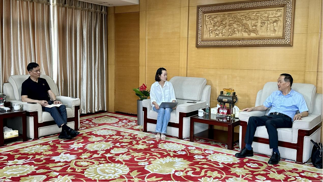 集團董事長調(diào)研杭州聚星新材料，共謀未來發(fā)展