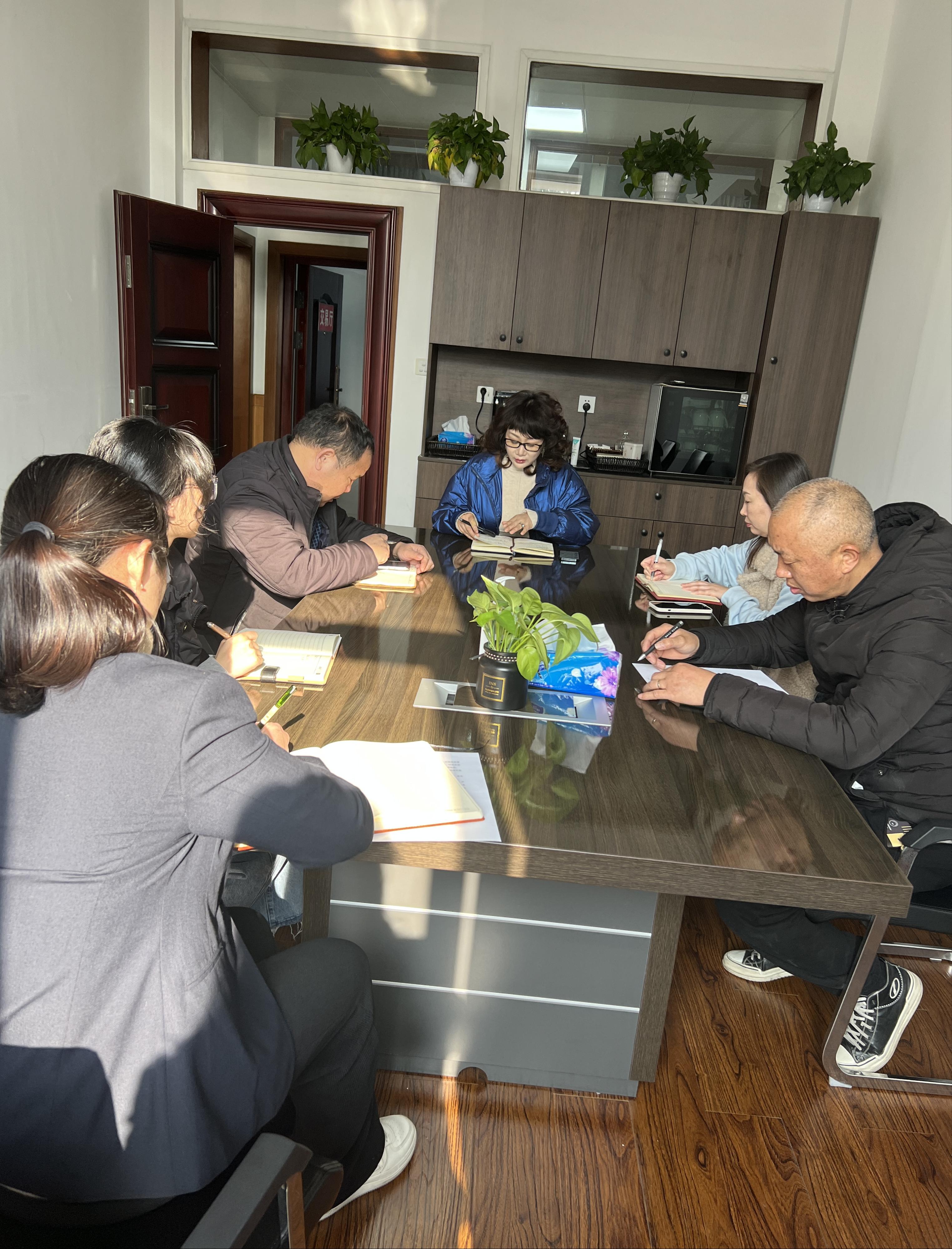 疫情防疫齊參戰(zhàn)，眾志成城筑防線