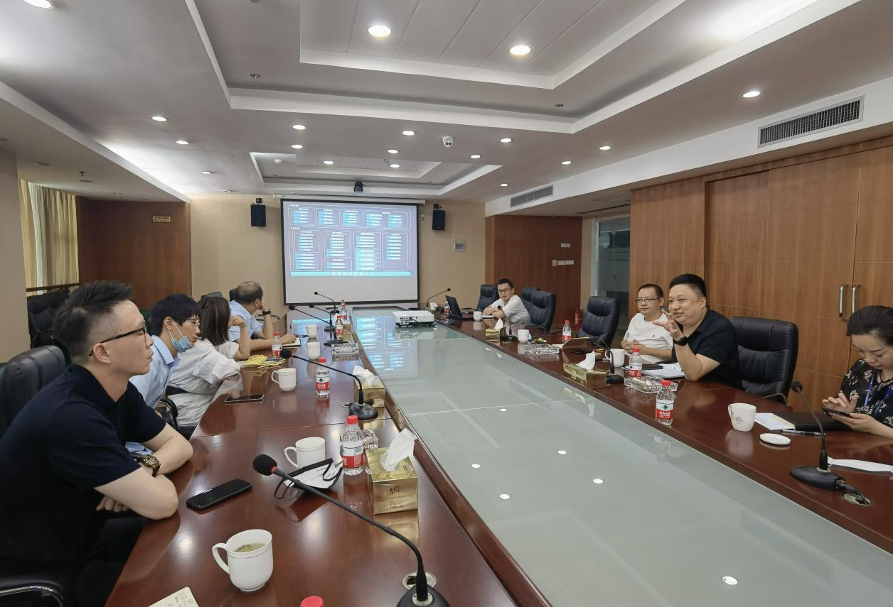 學(xué)先進(jìn)、趕先進(jìn)！錢江商城赴海寧中國皮革城考察學(xué)習(xí)智能化改造數(shù)字化轉(zhuǎn)型