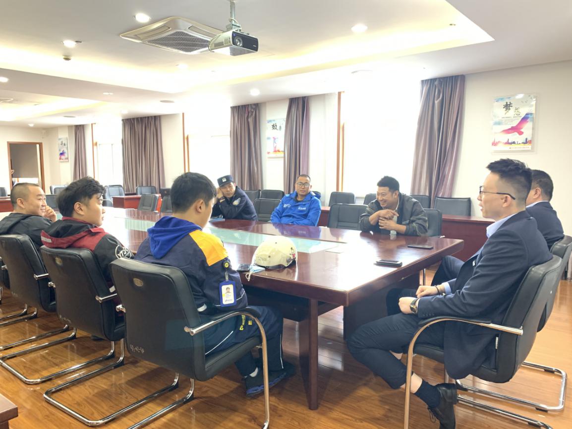 錢江商城召開(kāi)快遞公司規(guī)范化管理工作會(huì)