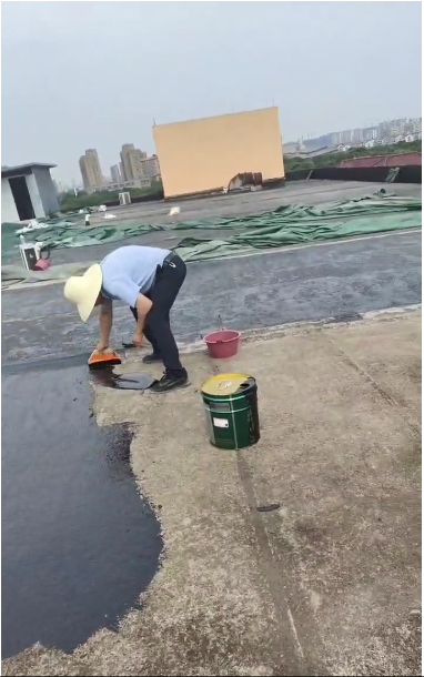 屋頂防水工程啟動，保障商戶經(jīng)營無憂