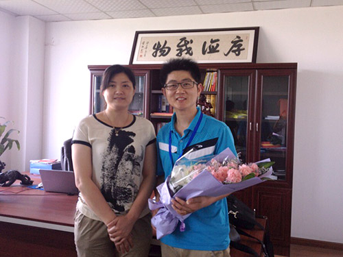 20140620生日慰問企業(yè)負責(zé)人 (2).jpg