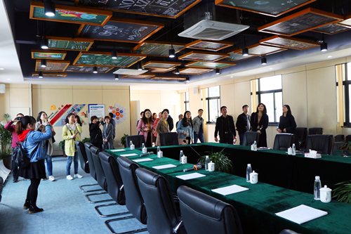 20190404合肥高新區(qū)長(zhǎng)寧社區(qū)來廬陽建華文創(chuàng)園考察學(xué)習(xí)  (2).jpg
